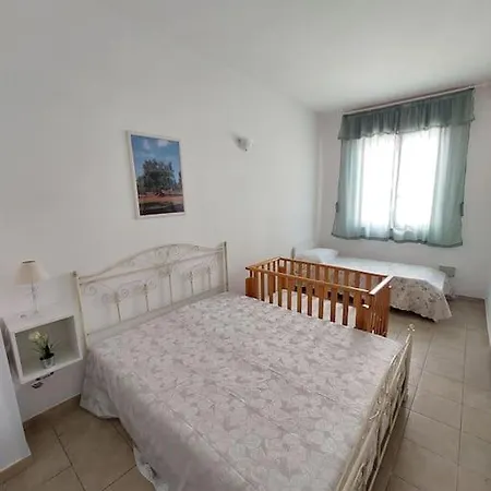 La Casa Sulla Via - Al Piano Terra Apartment *