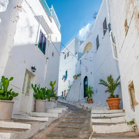 La Casa Sulla Via - Al Piano Terra